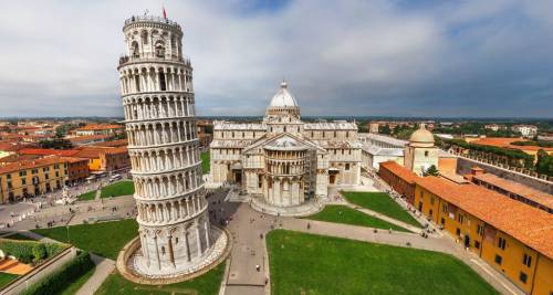 La Torre pendente – Pisa, Italia