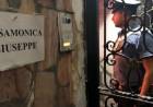 Arresti Casamonica a Roma oggi 17 luglio 2018 „Scacco ai Casamonica: blitz all'alba, 31 arresti e 6 ricercati. C'è aggravante mafiosa“ 