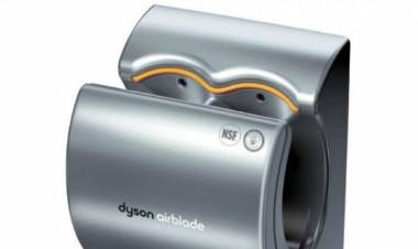 Ecco perché non dovreste ma usare l’asciugamani Dyson
