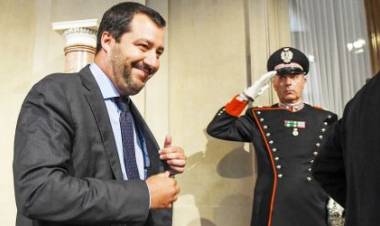 Pressing Ue su migranti e conti, lite con Salvini