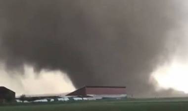 METEO: Germania, un tornado si abbatte sul nord del paese