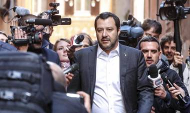 Vertice Salvini-Di Maio, si tratta su contratto e nomi