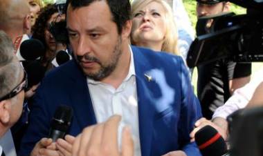 Salvini: "Da luglio meno soldi a chi chiede asilo"
