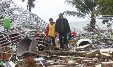 Tsunami in Indonesia: 168 morti, le autorità: il bilancio salirà ancora