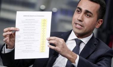 Reddito di cittadinanza, per gli stranieri il vincolo di residenza salirà a dieci anni