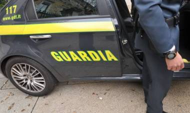 Traffico di migranti, la Finanza sequestra 'tesoro' da 3 milioni