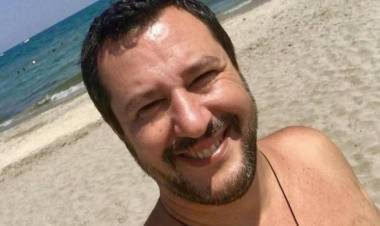 Salvini: 'Flat tax da almeno 15 miliardi, fondi già trovati'