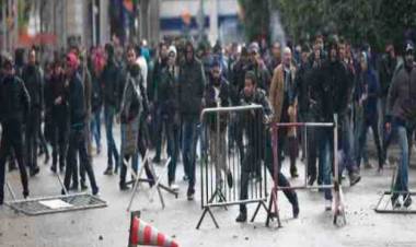 I migranti aggrediscono gli italiani? La sinistra difende solo gli stranieri