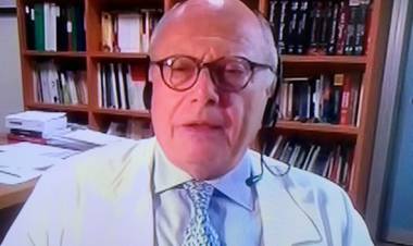 Questo vaccino non elimina la circolazione del virus, la verità di Galli sul covid