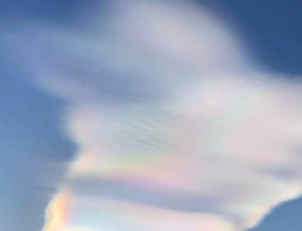 Spettacolo di nubi colorate su novarese e Vco: la spiegazione