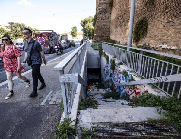 Roma, la vittima dello stupro a Porta Pia: 