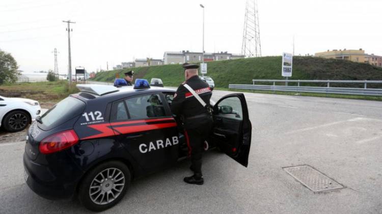 Rovigo, appuntato dei carabinieri muore investito in servizio