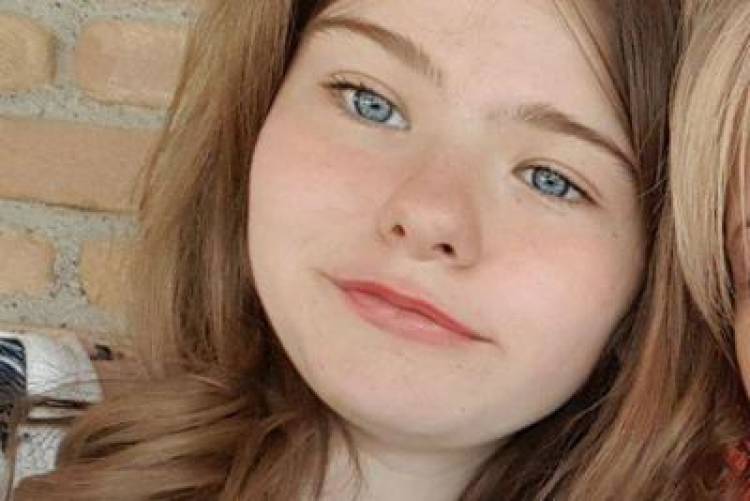 Sara Francesca muore a 13 anni aspirata dal bocchettone della piscina: era in vacanza con i genitori in hotel a Sperlonga