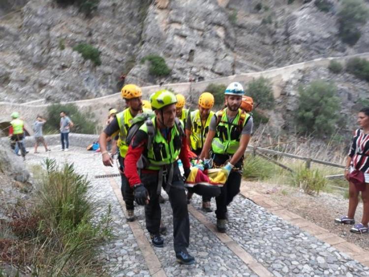Calabria, torrente Raganello travolge escursionisti: 8 morti.