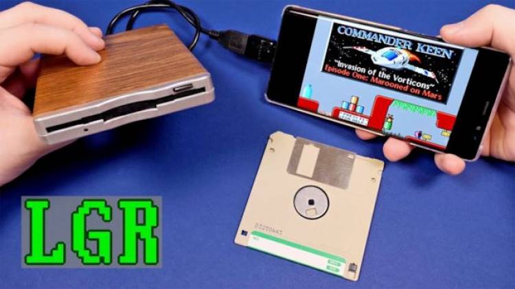 I videogiochi su floppy possono girare su smartphone, ecco come
